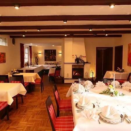 Jeddinger Hof Land- Und Seminarhotel 3*