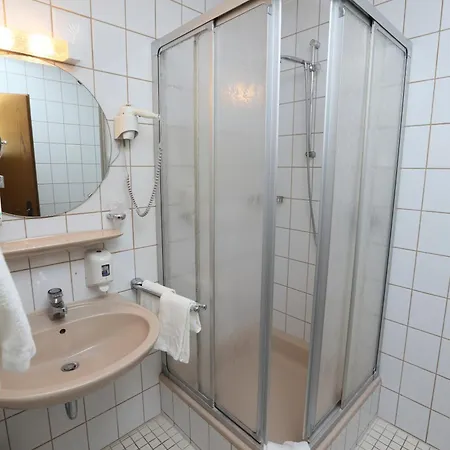 Jeddinger Hof Land- Und Seminarhotel