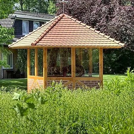 Szálloda Jeddinger Hof Land- Und Seminarhotel